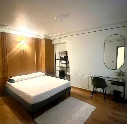 Incroyable Parisien - Batignolles باريس